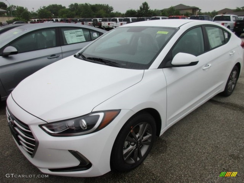 2017 Elantra SE - White / Gray photo #2