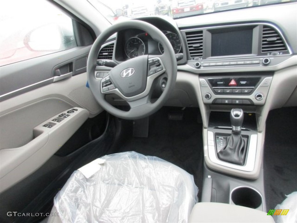 2017 Elantra SE - Gray / Gray photo #7
