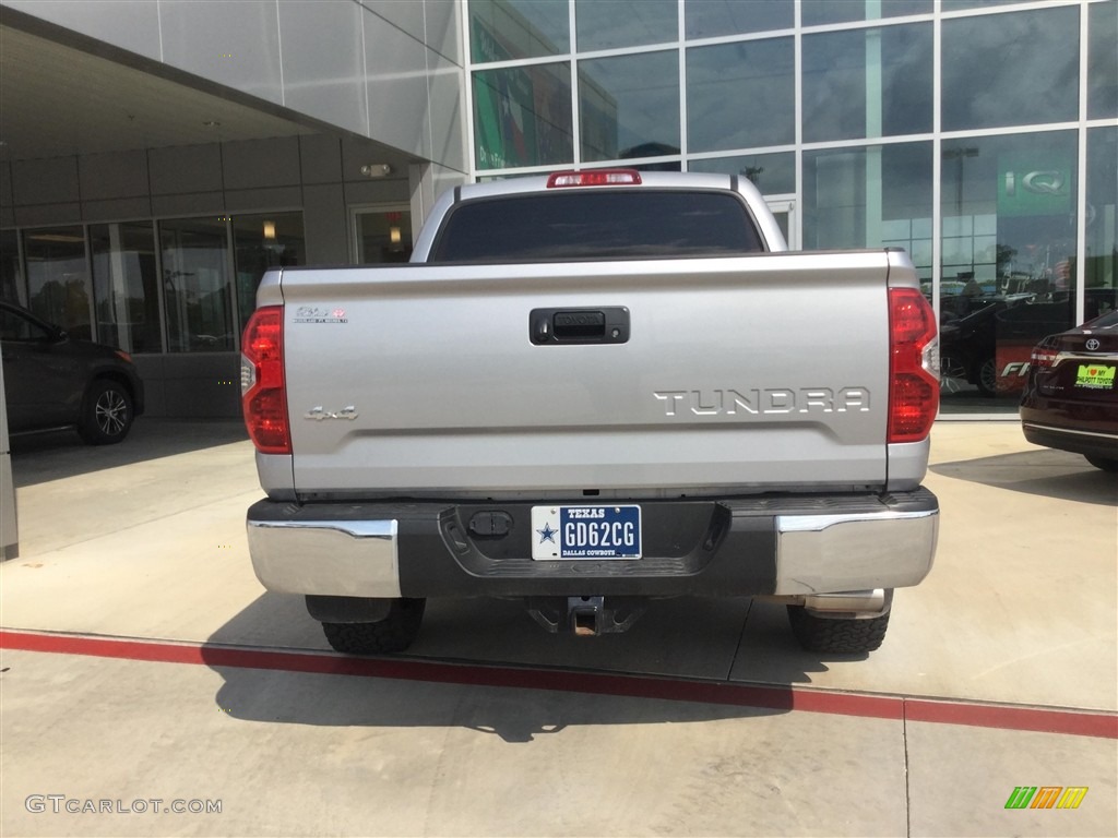 2015 Tundra SR5 CrewMax 4x4 - Silver Sky Metallic / Graphite photo #3