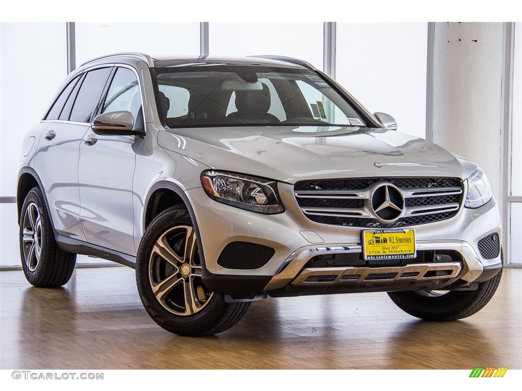 2016 GLC 300 4Matic - Iridium Silver Metallic / Black photo #12