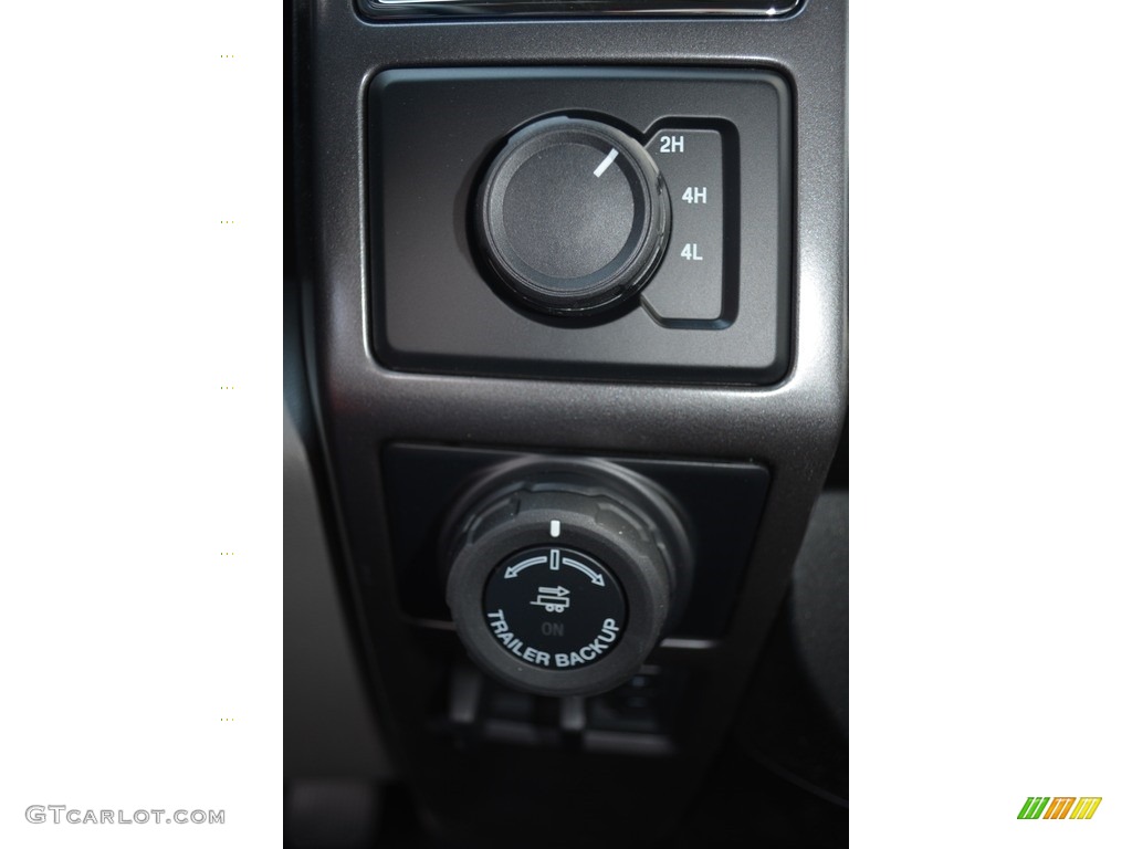 2016 F150 XLT SuperCab 4x4 - Oxford White / Medium Earth Gray photo #12