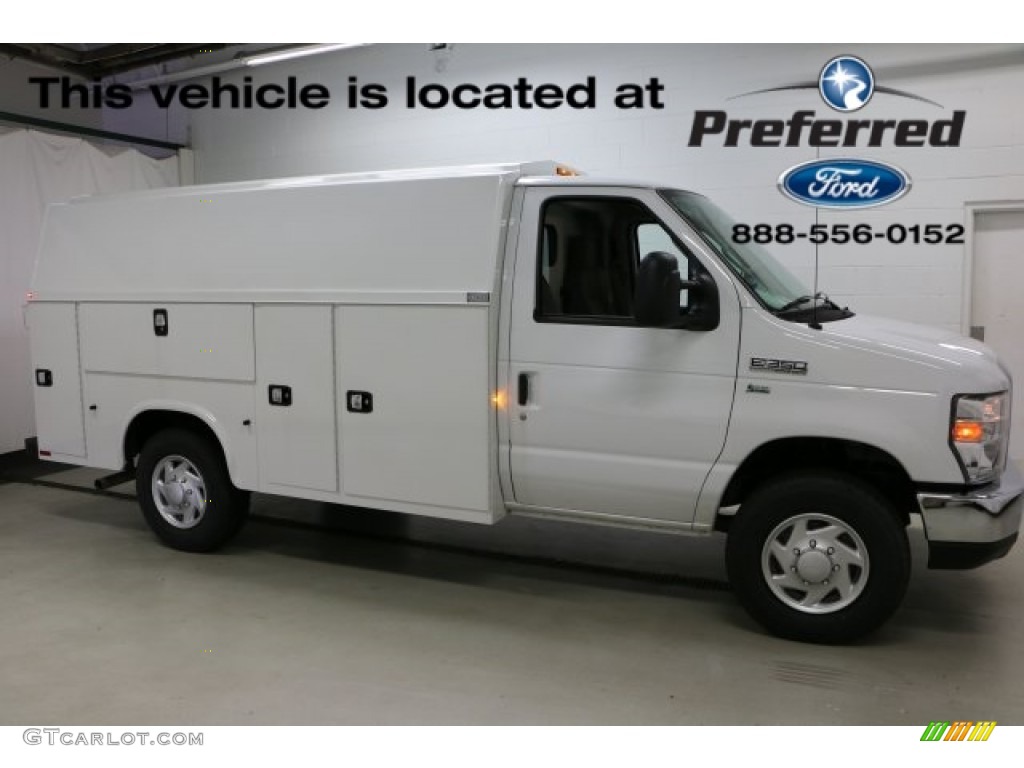 2016 E-Series Van E350 Cutaway Commercial Utility - Oxford White / Medium Flint photo #1