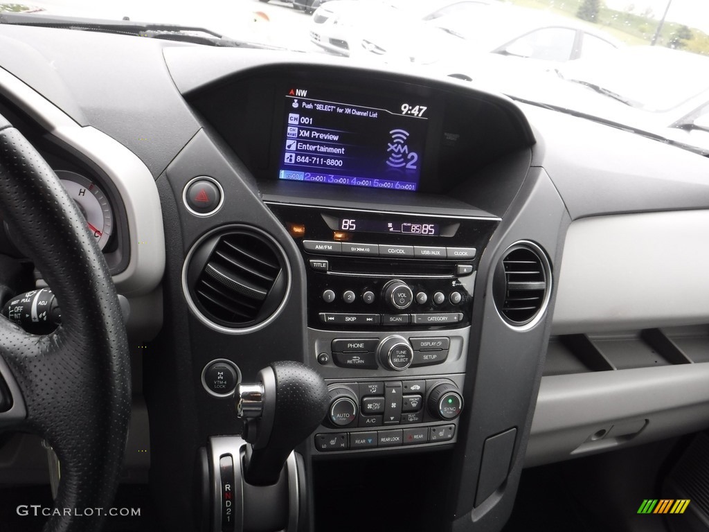 2015 Pilot EX-L 4WD - Crystal Black Pearl / Gray photo #15