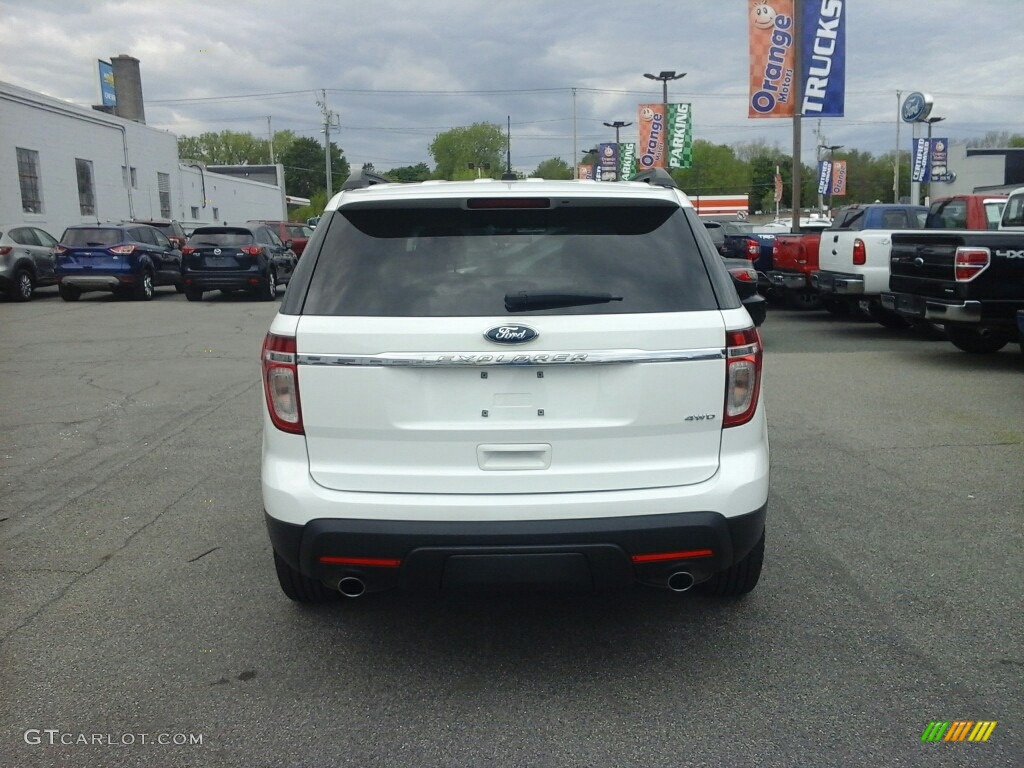 2014 Explorer 4WD - Oxford White / Medium Light Stone photo #5