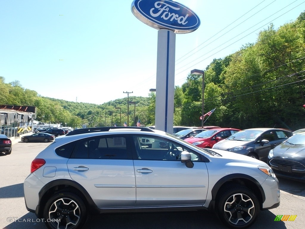2013 XV Crosstrek 2.0 Limited - Ice Silver Metallic / Black photo #1