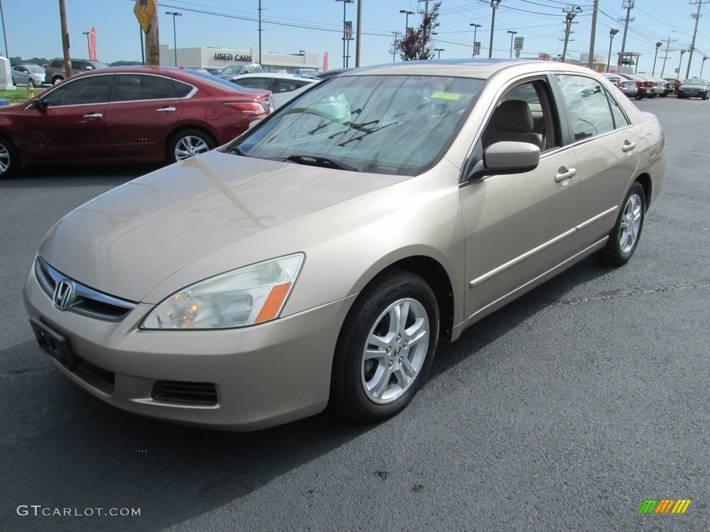 2006 Accord EX Sedan - Desert Mist Metallic / Ivory photo #2