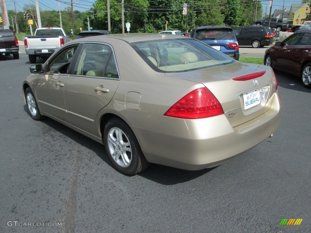 2006 Accord EX Sedan - Desert Mist Metallic / Ivory photo #8