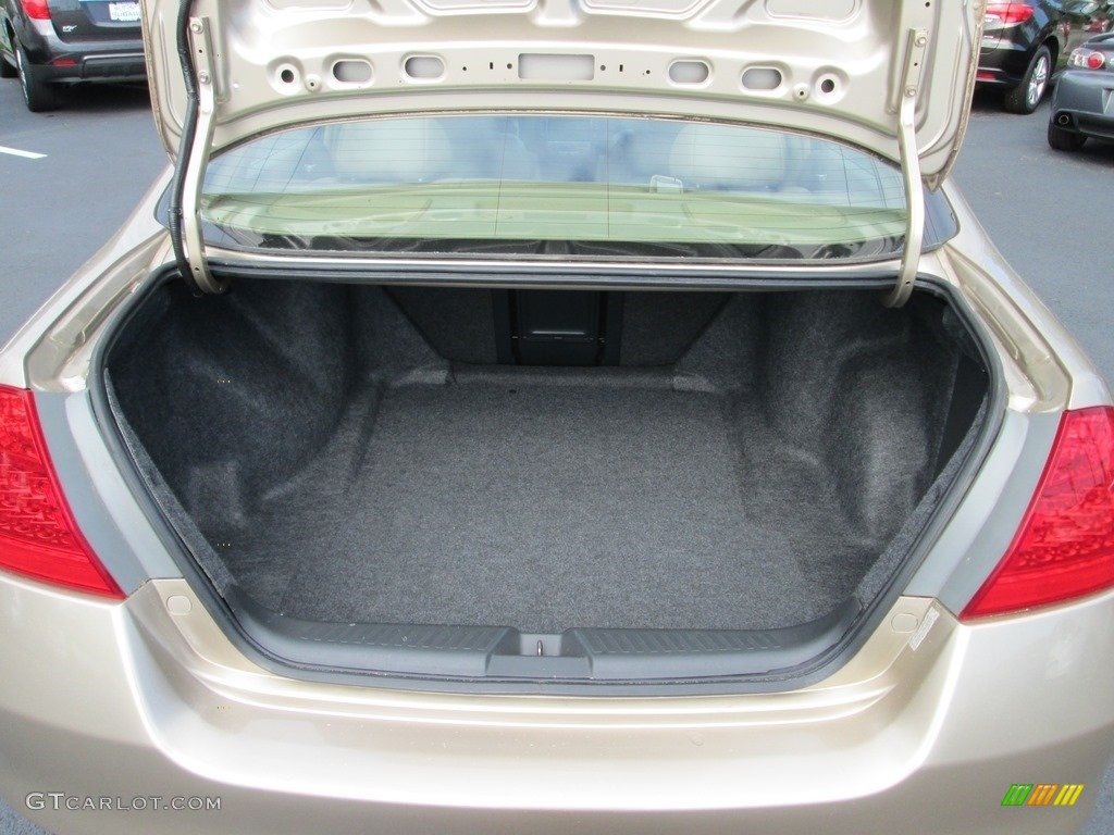 2006 Accord EX Sedan - Desert Mist Metallic / Ivory photo #19