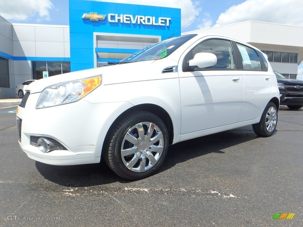 2011 Aveo Aveo5 LT - Summit White / Neutral photo #2