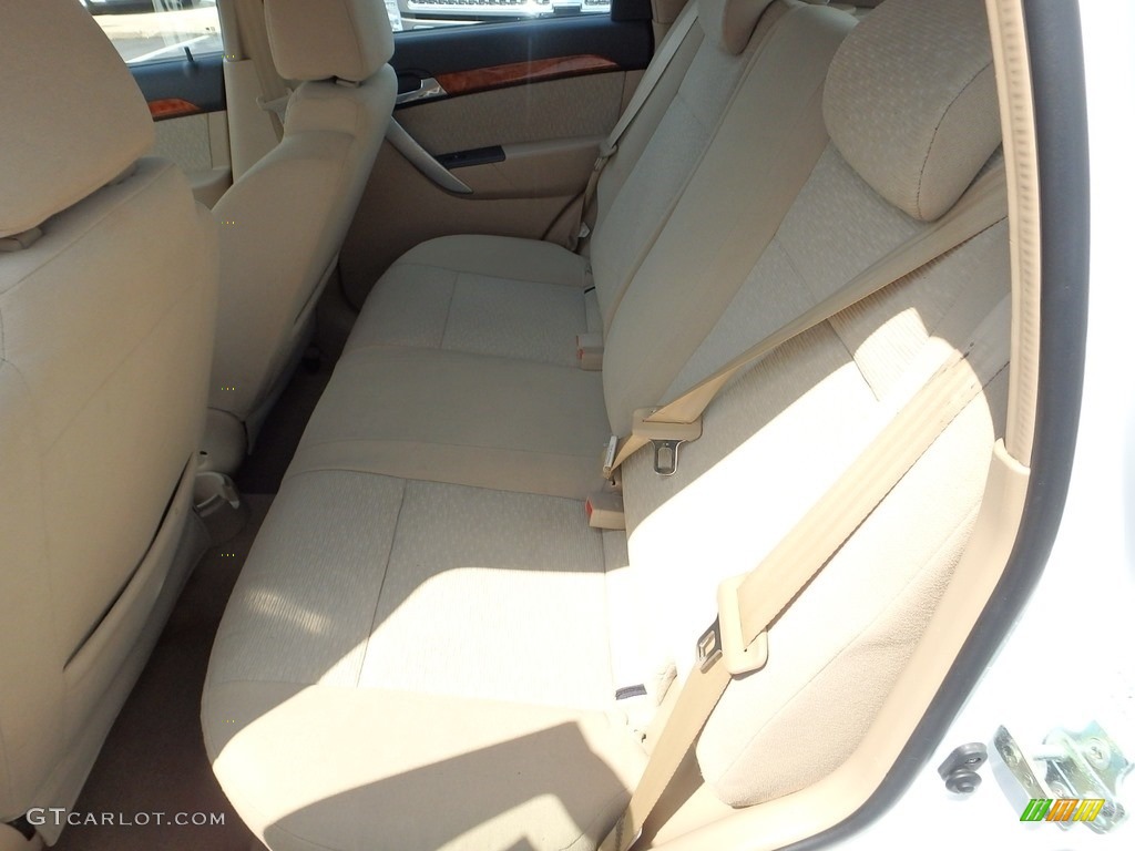 2011 Aveo Aveo5 LT - Summit White / Neutral photo #21