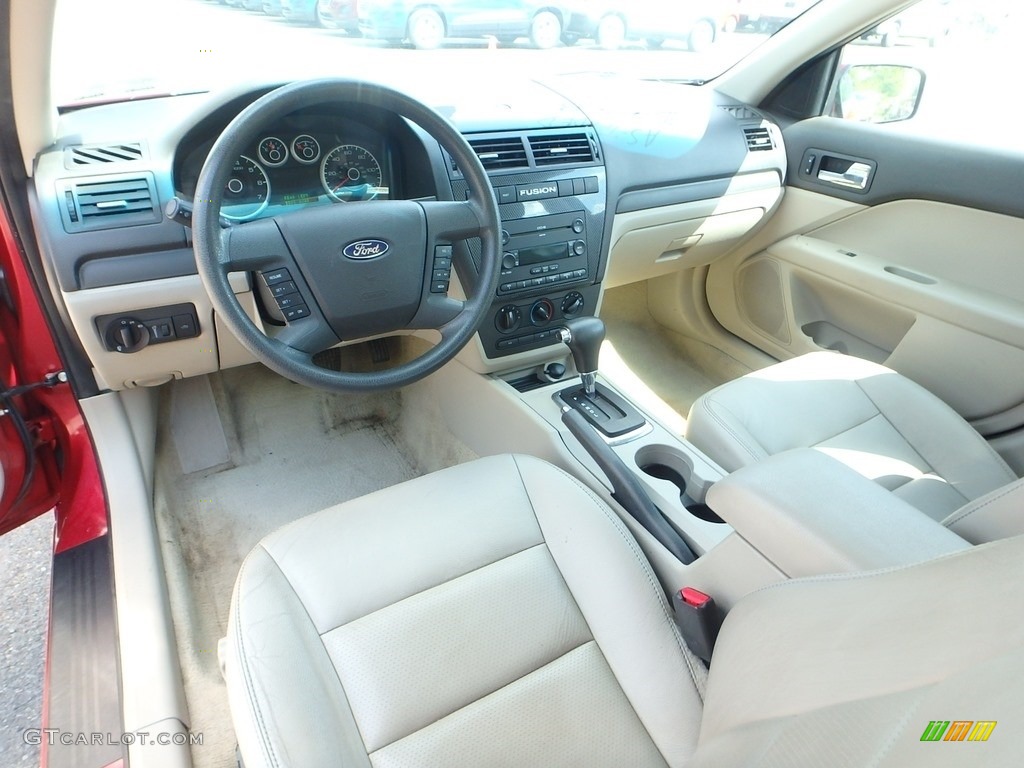 2007 Fusion SE - Redfire Metallic / Camel photo #10