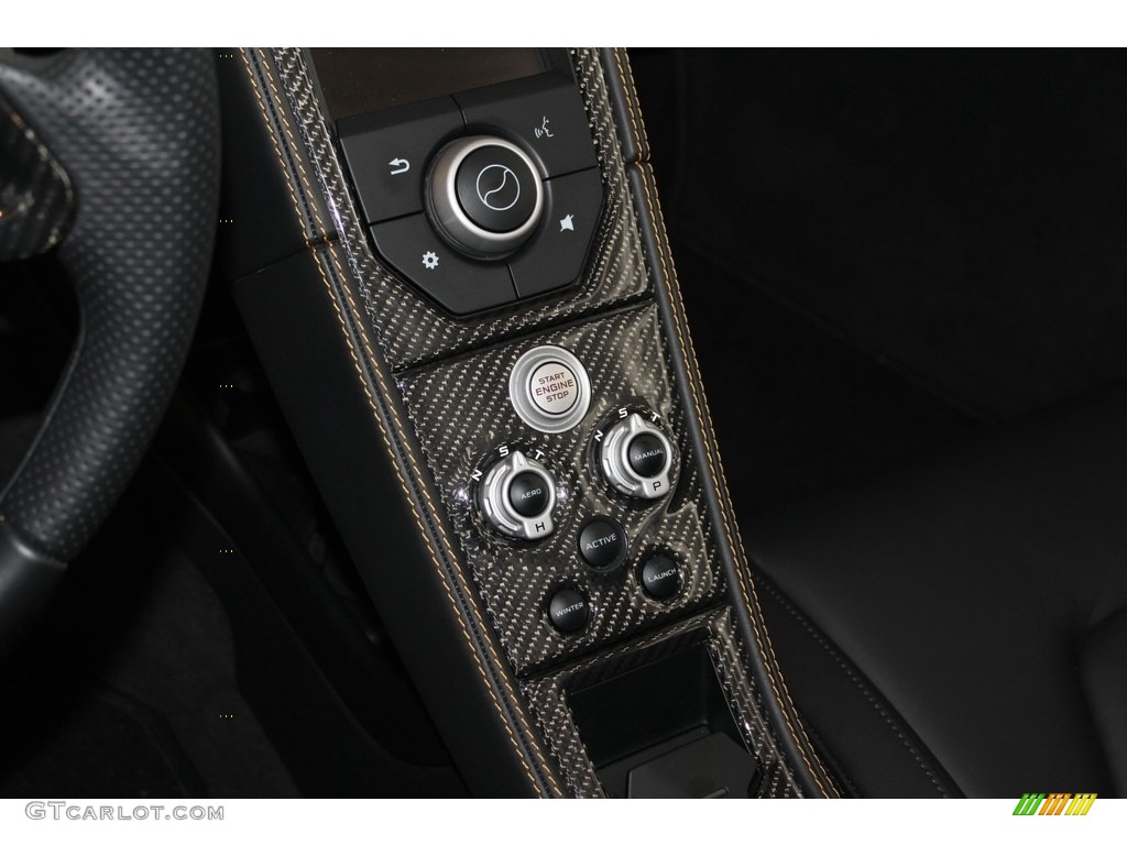 2015 McLaren 650S Spyder Controls Photos