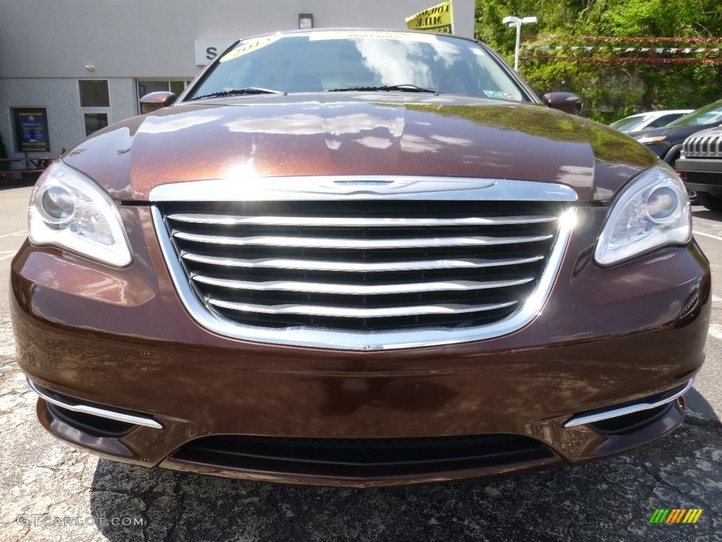 2013 200 Touring Sedan - Deep Auburn Pearl / Black/Light Frost Beige photo #8