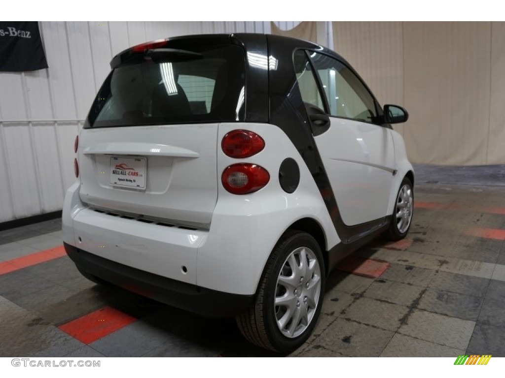 2009 fortwo passion coupe - Crystal White / Gray photo #8