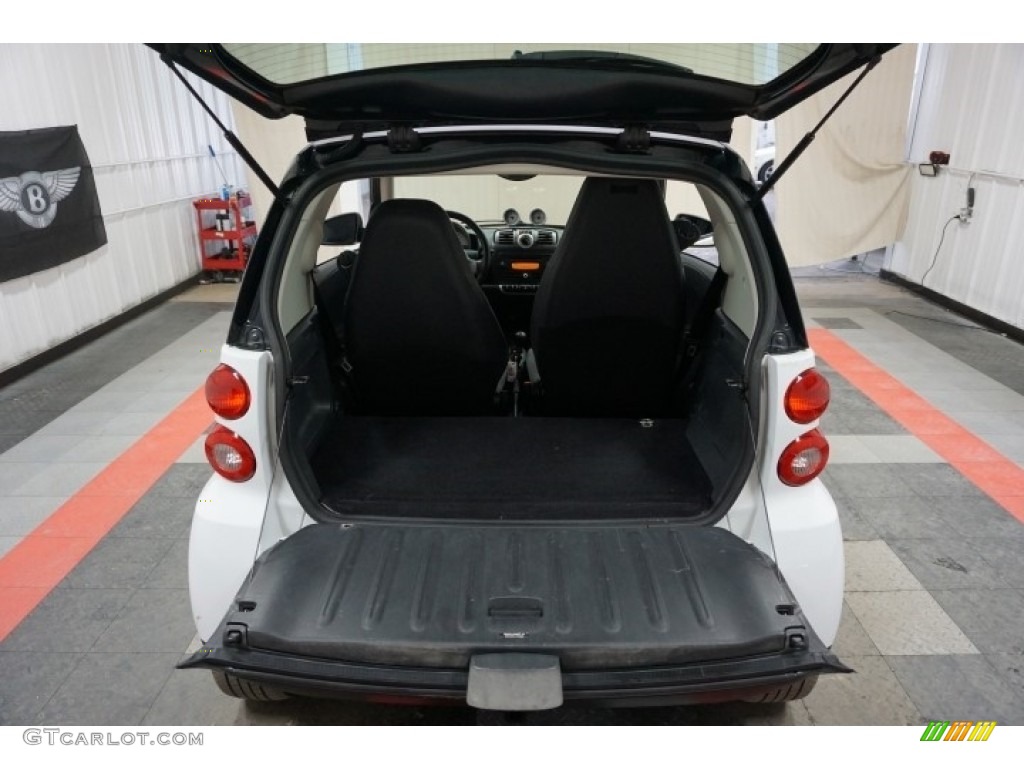 2009 fortwo passion coupe - Crystal White / Gray photo #19
