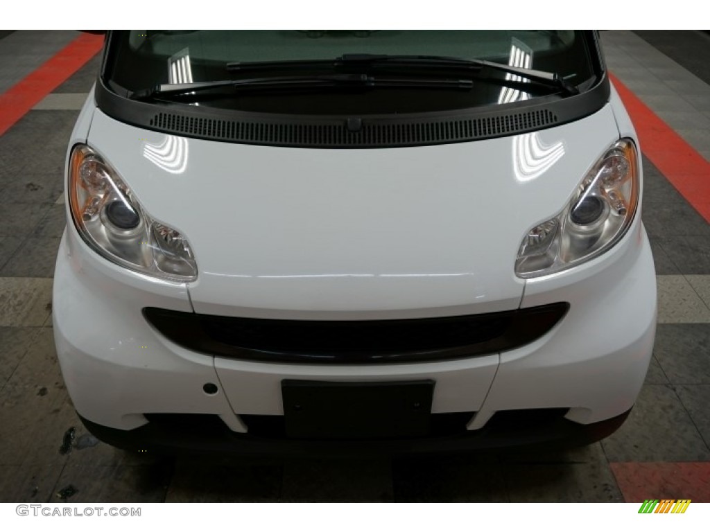 2009 fortwo passion coupe - Crystal White / Gray photo #43