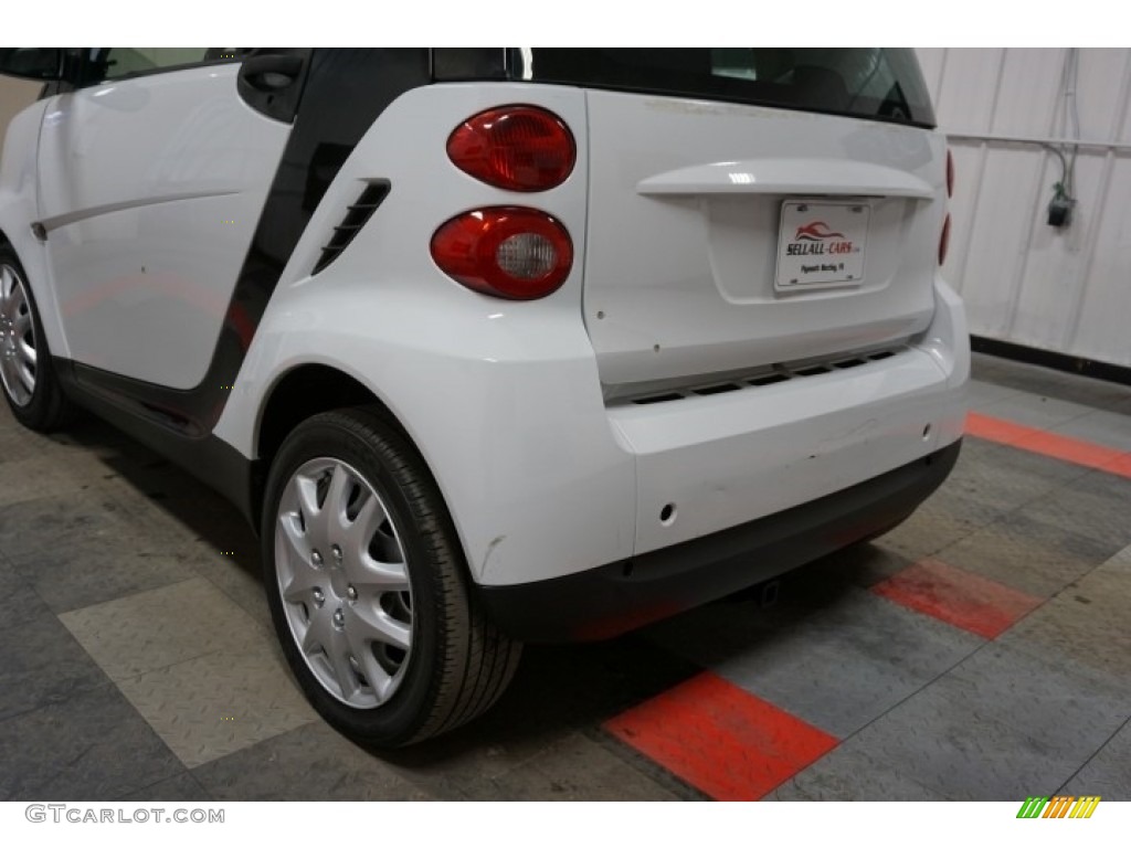 2009 fortwo passion coupe - Crystal White / Gray photo #55