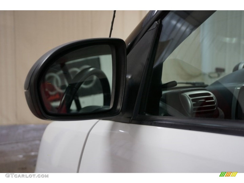 2009 fortwo passion coupe - Crystal White / Gray photo #76