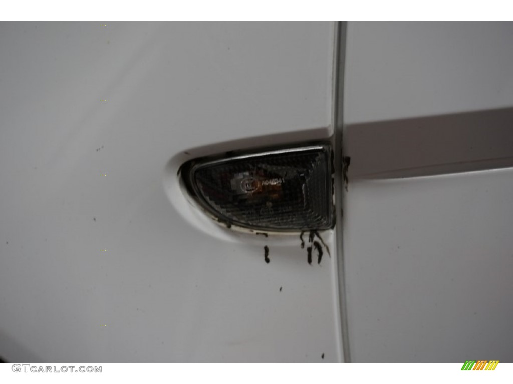 2009 fortwo passion coupe - Crystal White / Gray photo #92