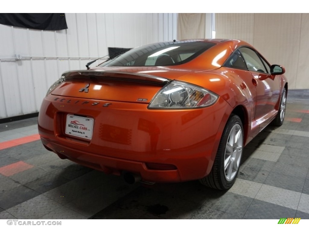 2007 Eclipse SE Coupe - Sunset Pearlescent / Dark Charcoal photo #8