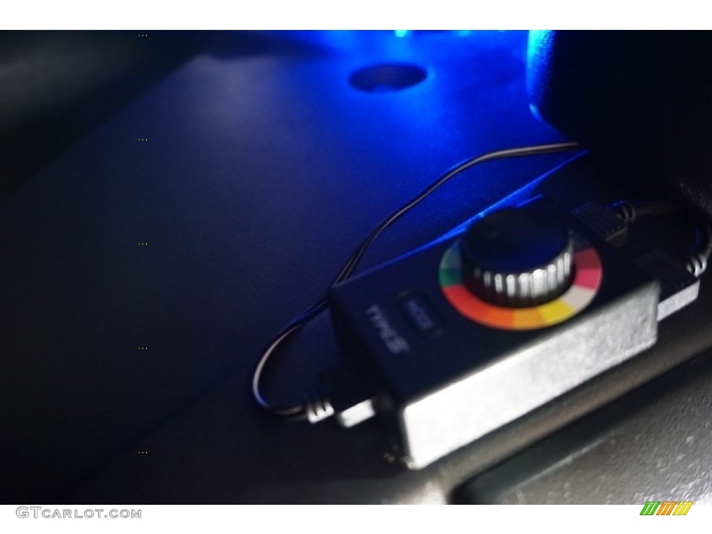 2007 Eclipse SE Coupe - Sunset Pearlescent / Dark Charcoal photo #33