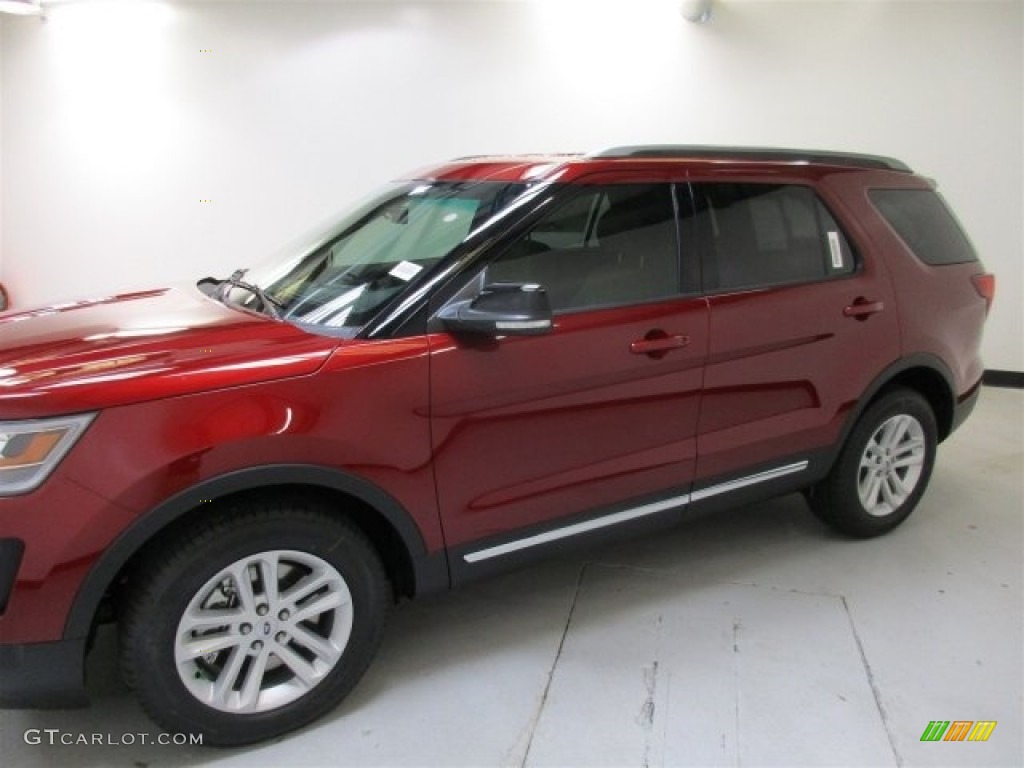 2016 Explorer XLT - Ruby Red Metallic Tri-Coat / Medium Light Camel photo #5