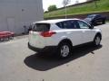 Super White - RAV4 LE Photo No. 6
