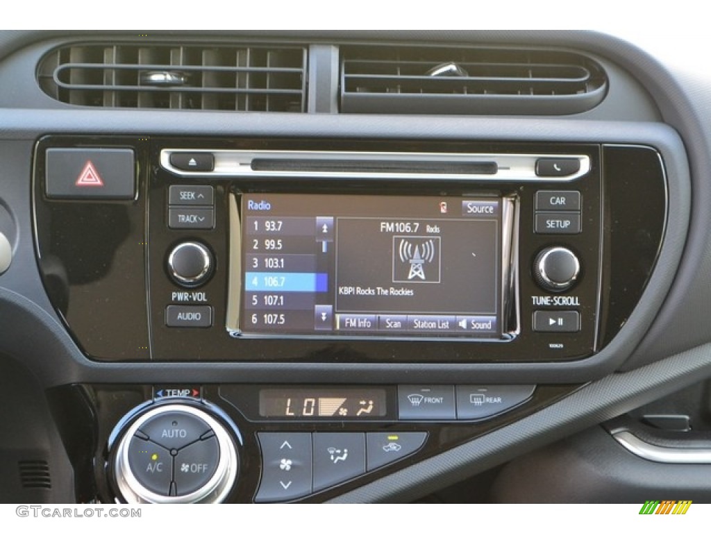 2016 Prius c Two - Sparkling Sea Metallic / Black photo #6