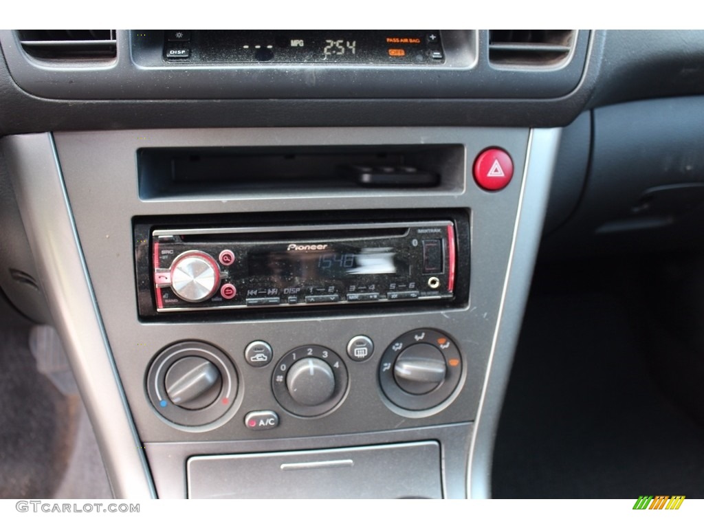 2005 Outback 2.5i Wagon - Brilliant Silver Metallic / Off Black photo #14