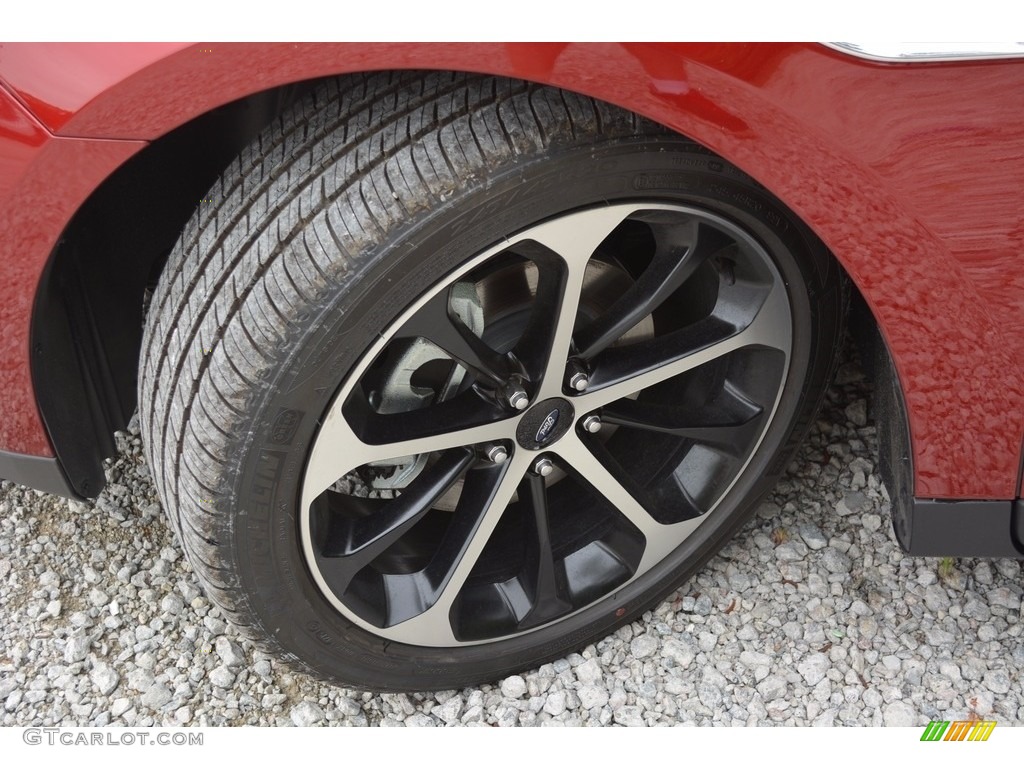 2016 Ford Taurus SEL Wheel Photos