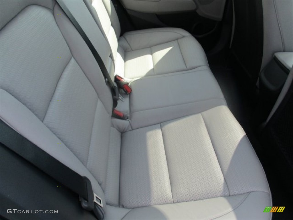 2017 Elantra Limited - Black / Gray photo #14