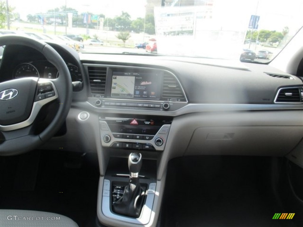 2017 Elantra Limited - Black / Gray photo #15
