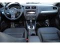 Black Uni - Jetta SE Sedan Photo No. 12