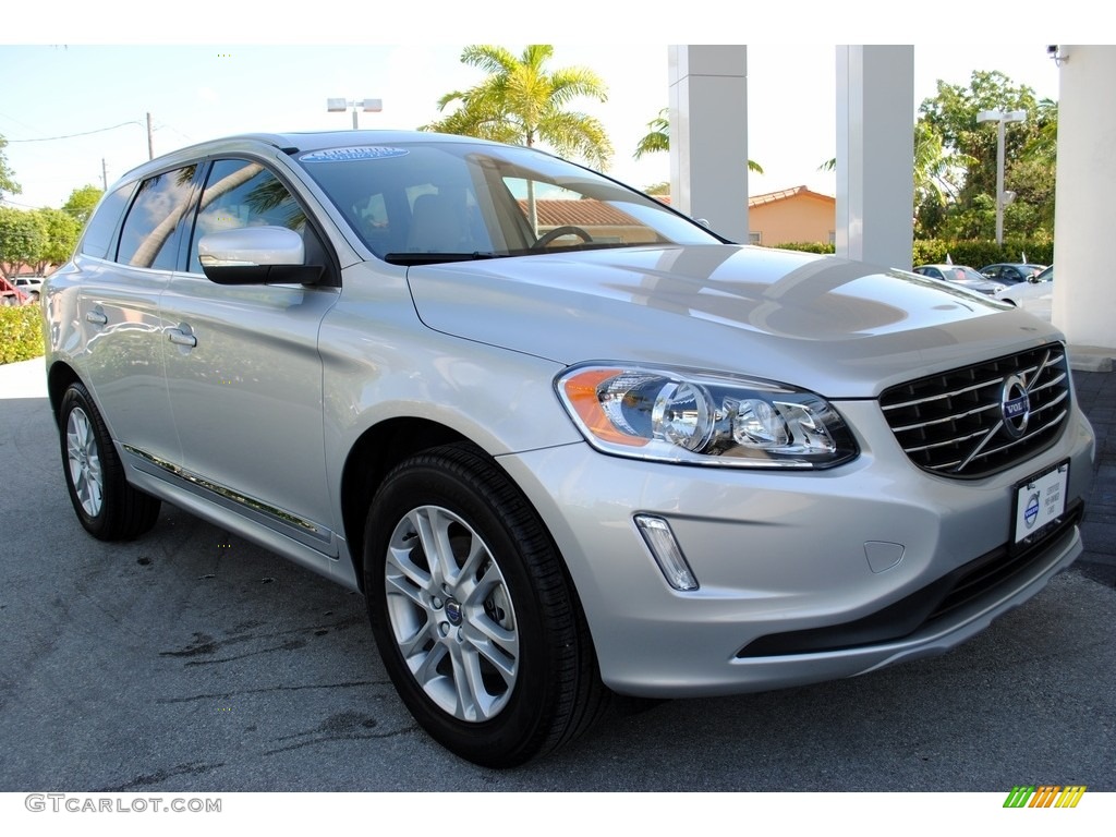 2016 XC60 T5 Drive-E - Bright Silver Metallic / Beige photo #2