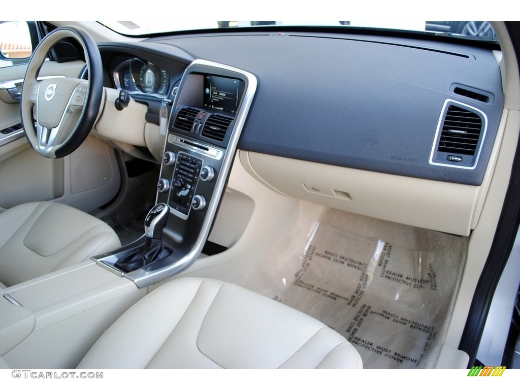 2016 XC60 T5 Drive-E - Bright Silver Metallic / Beige photo #18