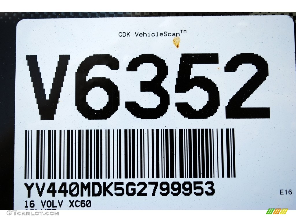 2016 XC60 T5 Drive-E - Bright Silver Metallic / Beige photo #21