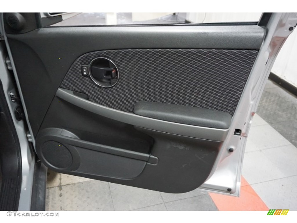 2006 Torrent  - Silver Alloy Metallic / Ebony Black photo #16