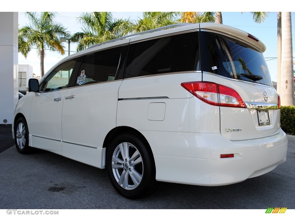 2013 Quest 3.5 LE - Pearl White / Gray photo #7