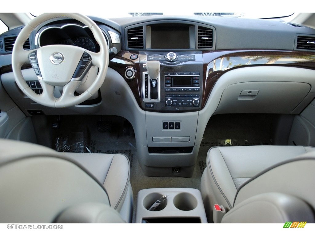 2013 Quest 3.5 LE - Pearl White / Gray photo #14