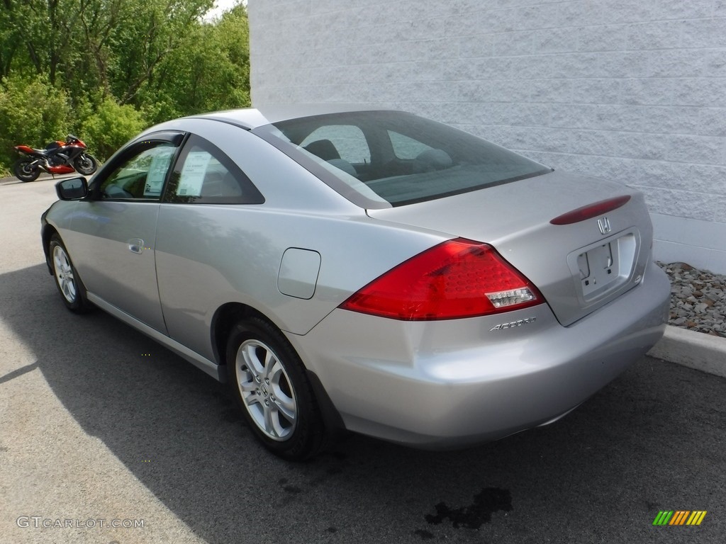 2007 Accord LX Coupe - Alabaster Silver Metallic / Gray photo #8