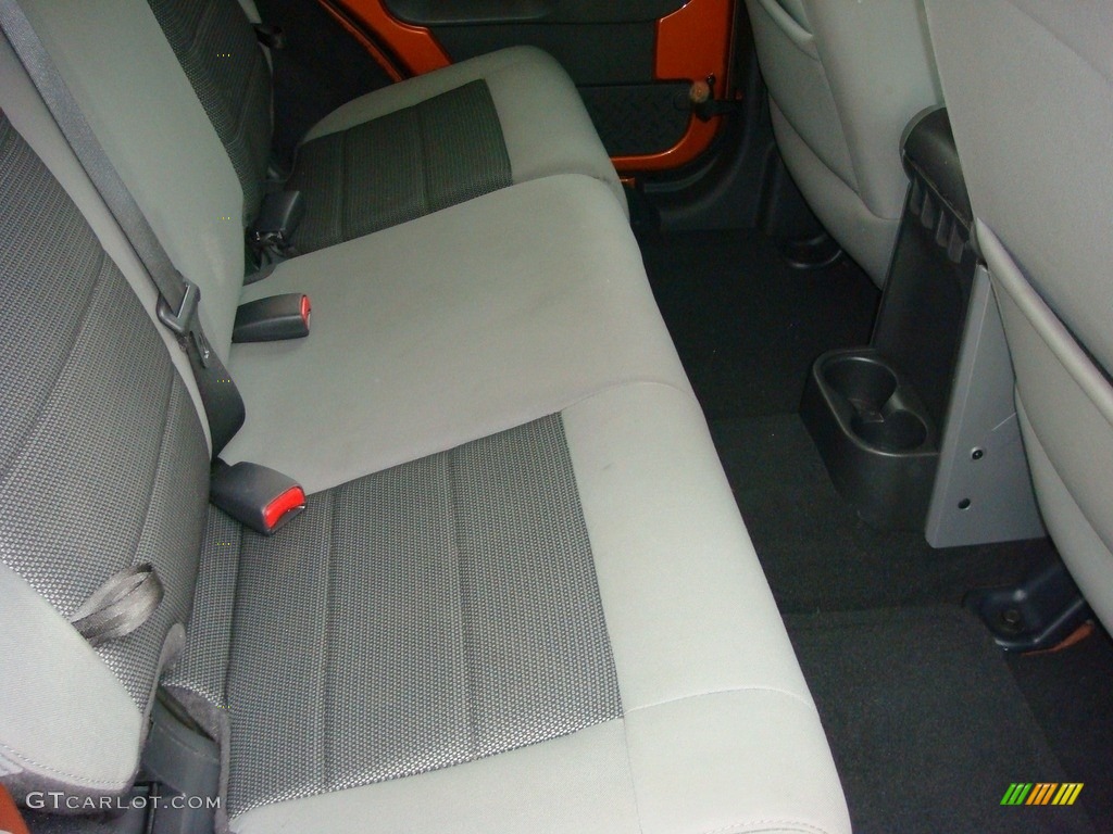 2010 Wrangler Unlimited Sport - Mango Tango Pearl / Dark Slate Gray/Medium Slate Gray photo #16