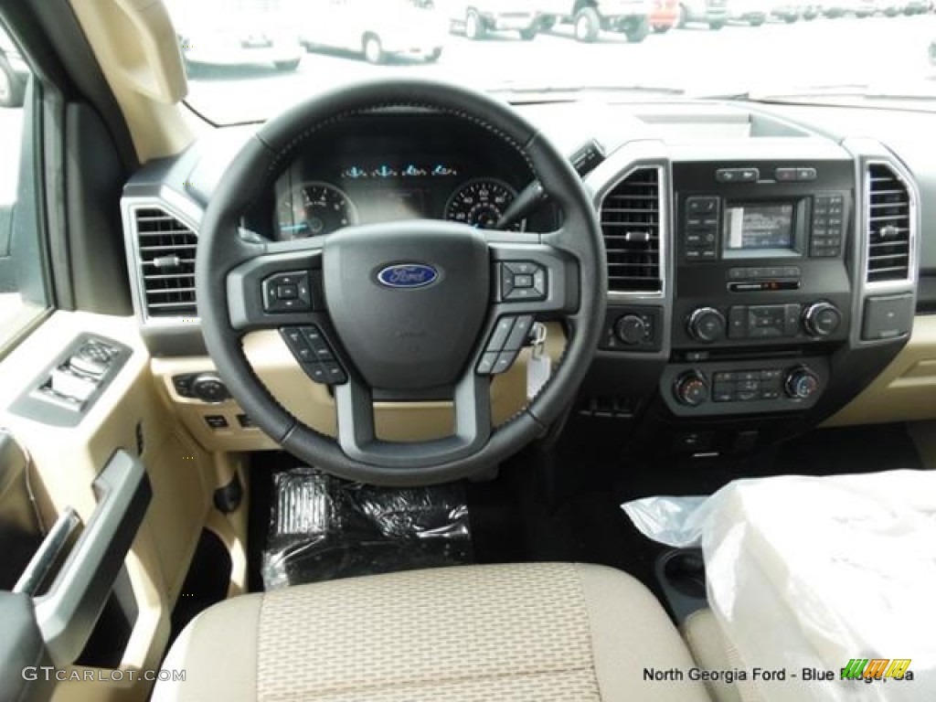 2016 F150 XLT SuperCab 4x4 - Blue Jeans / Medium Earth Gray photo #15