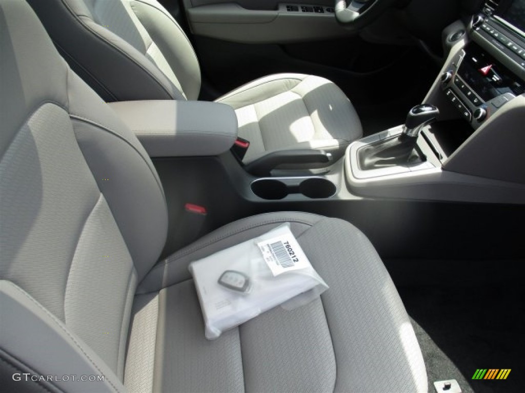 2017 Elantra Limited - Silver / Gray photo #12