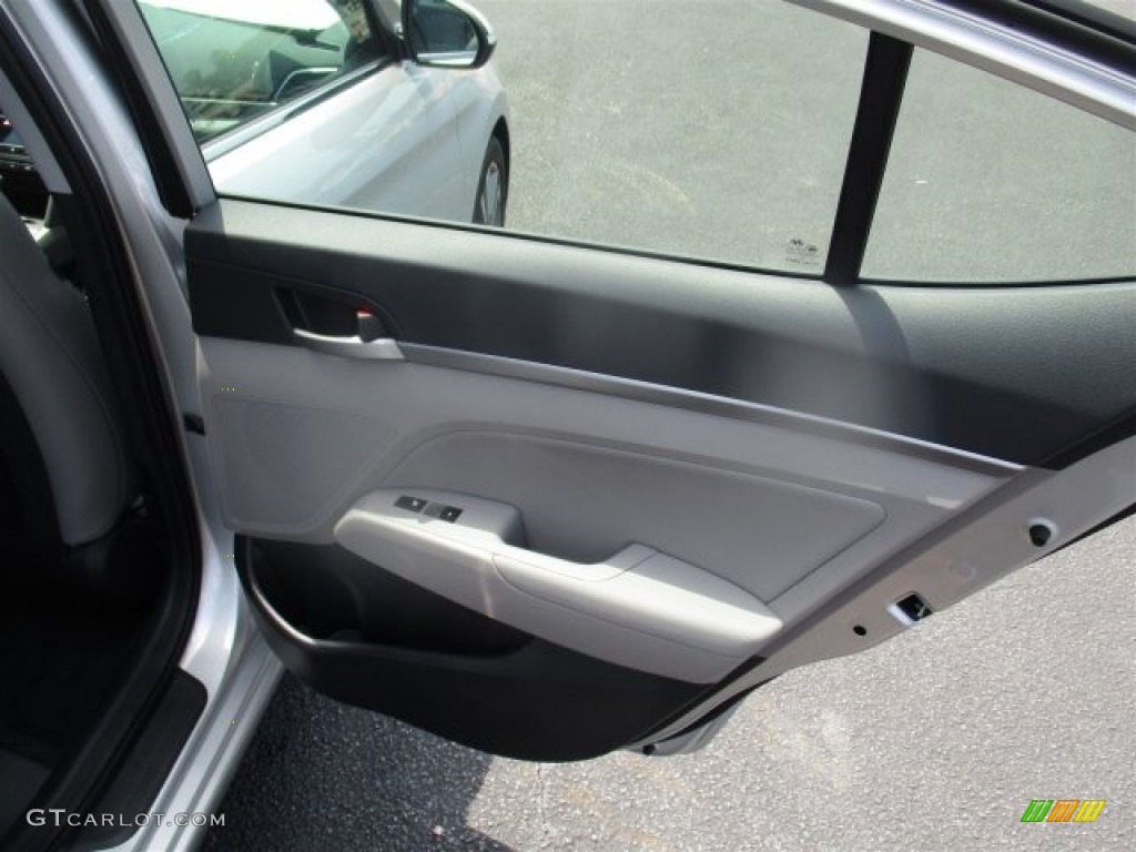 2017 Elantra Limited - Silver / Gray photo #13