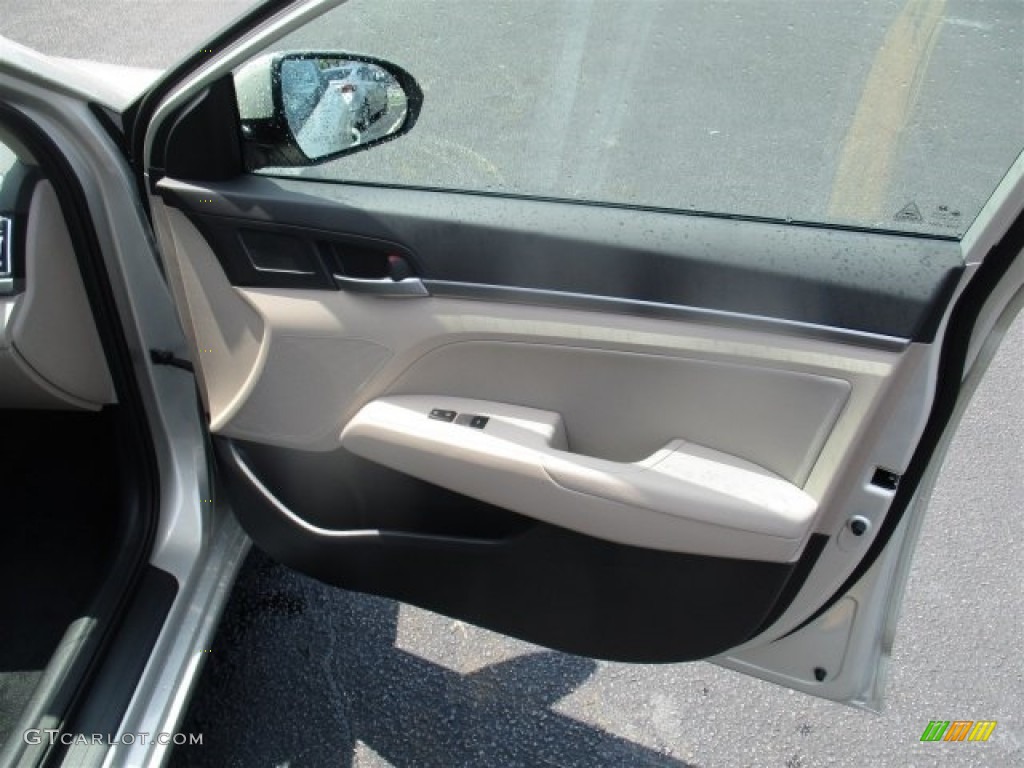 2017 Elantra SE - Beige / Beige photo #11