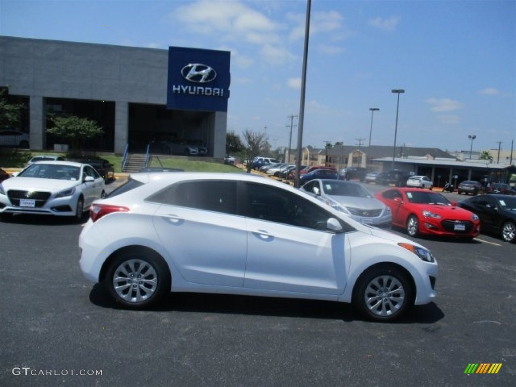 2016 Elantra GT  - Ceramic White / Black photo #8