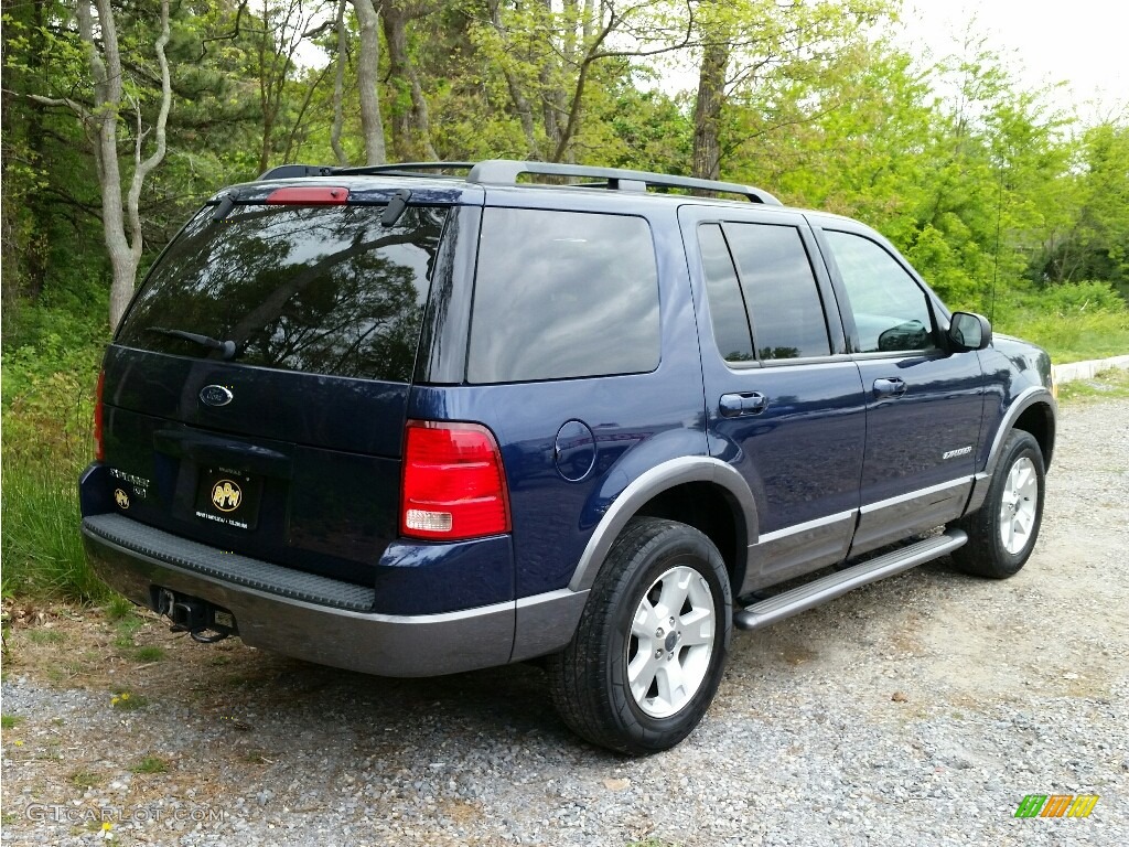 2004 Explorer XLT 4x4 - Dark Blue Pearl Metallic / Graphite photo #7