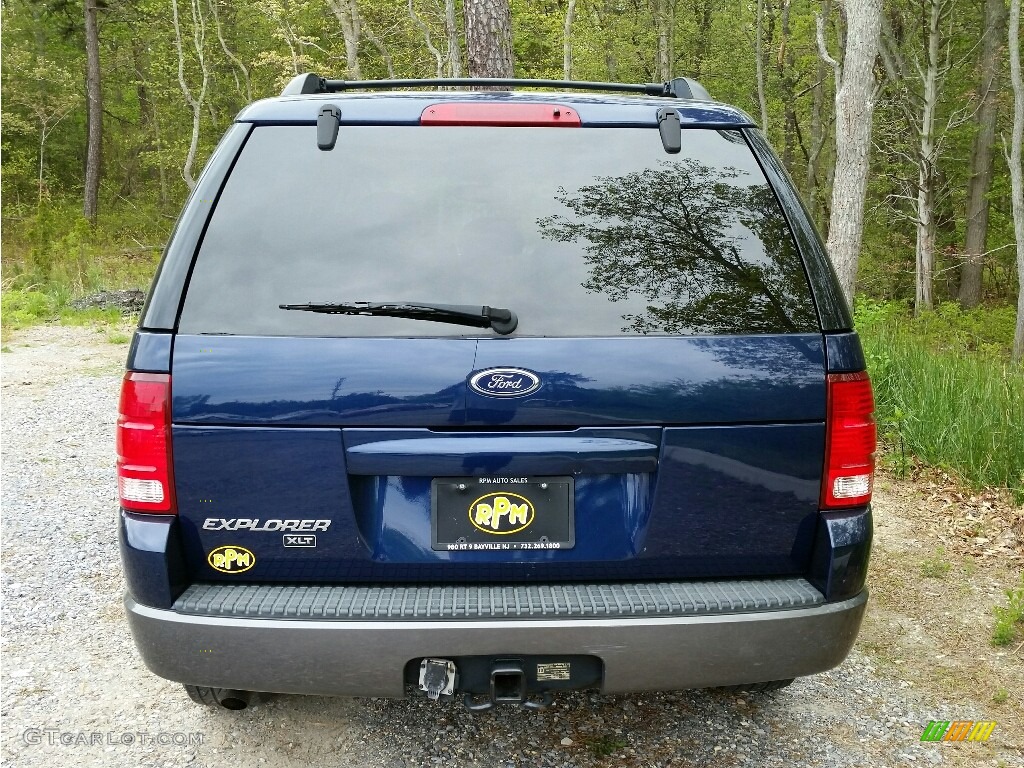 2004 Explorer XLT 4x4 - Dark Blue Pearl Metallic / Graphite photo #8