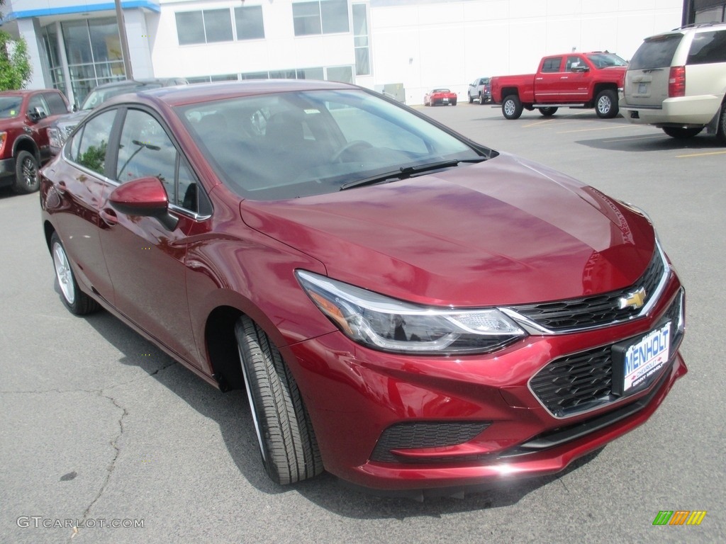 2016 Cruze LT Sedan - Siren Red Tintcoat / Jet Black photo #1