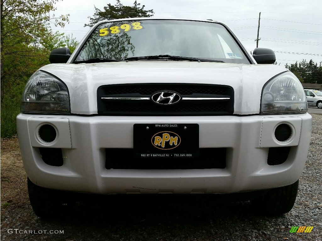 2005 Tucson GL - Nordic White / Gray photo #2